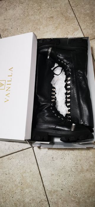 Vând cisme noi piele naturala