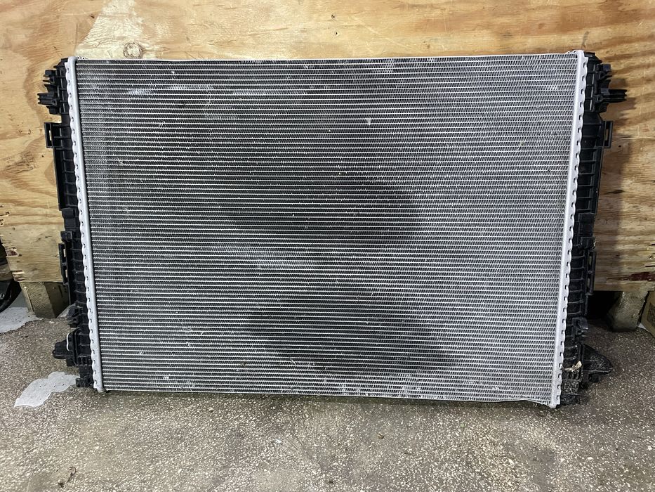 Radiator apa Audi RSQ7, RSQ8, Urus, Bentayga - 4M0121251M