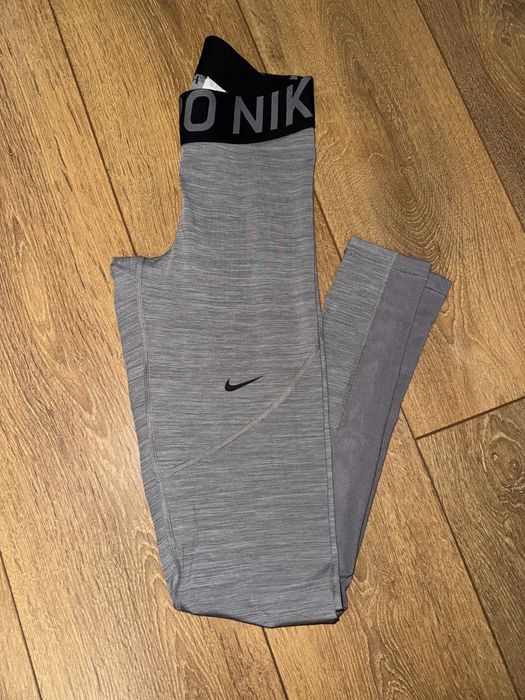Спортен клин Nike