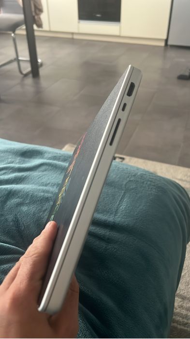 14’ Macbook Pro M1 chip 16GB memory 512gb storage