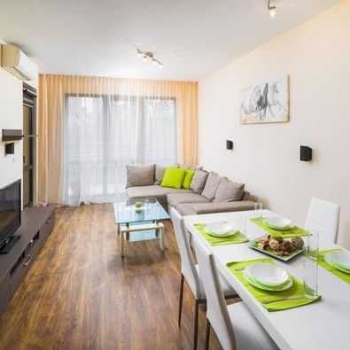 Даваме под наем тристаен апартамент в Дружба 2