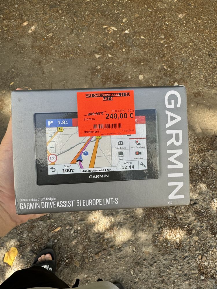 Garmin навигация Drive Assist 51 Europe LMT -S