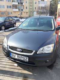 Vand Ford Focus Ghia 1.8 benzina