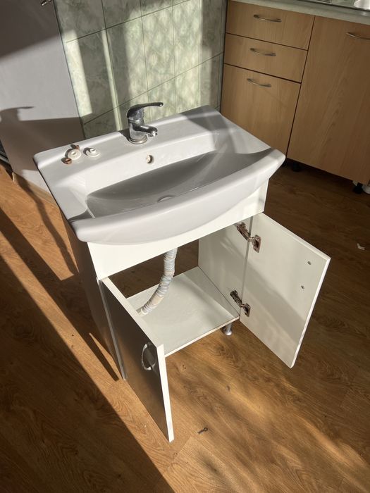 Chiuveta si mobilier baie 80x54x38