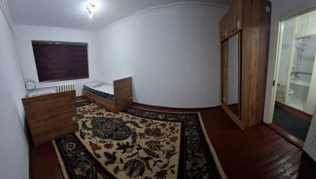 Калининский массивда 3 хона 4 хона килинган квартира ижарага берилади