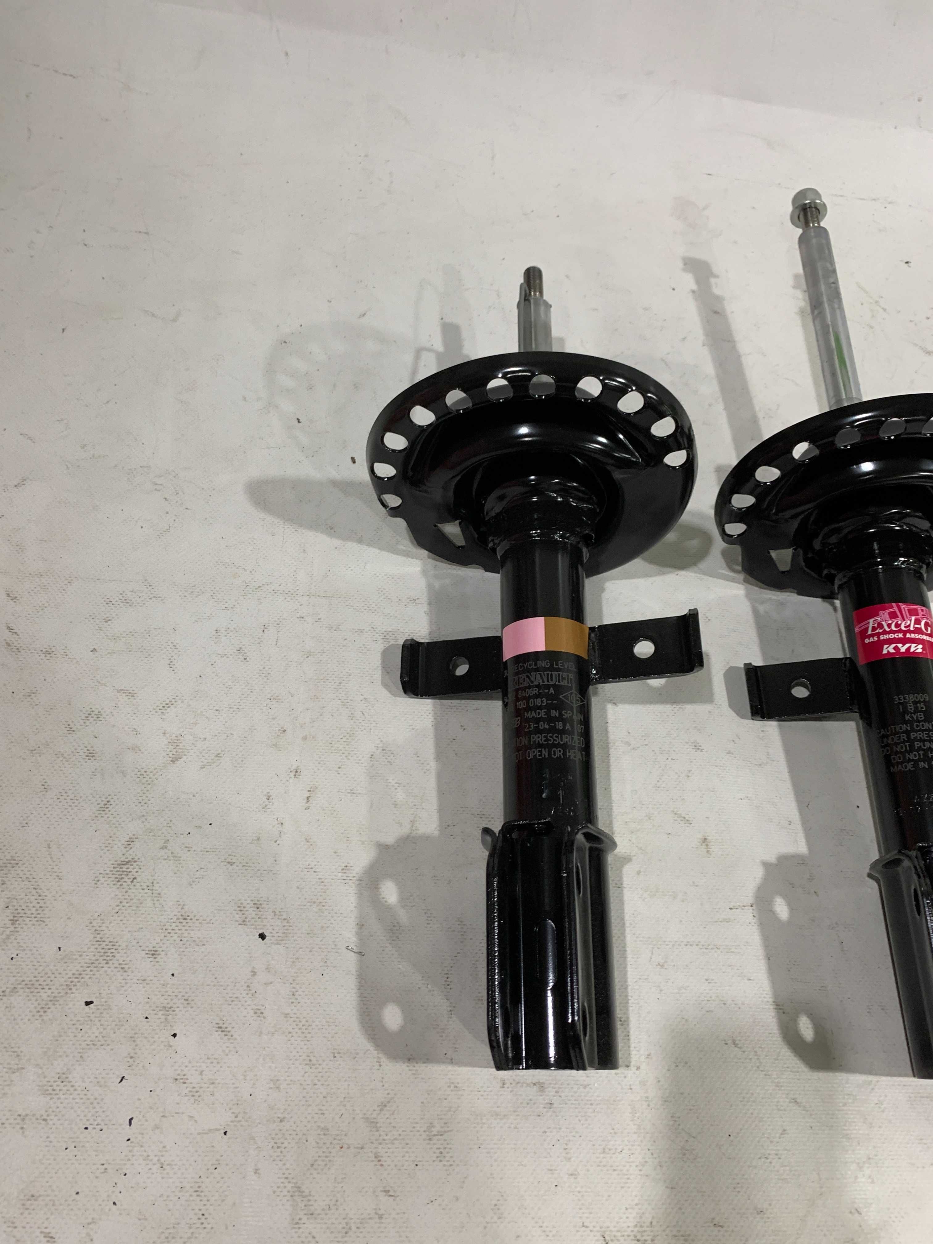 Amortizor NOU Stanga / Dreapta Renault ZOE cod oe 543028406R