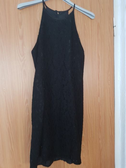 Rochie neagră dantelă