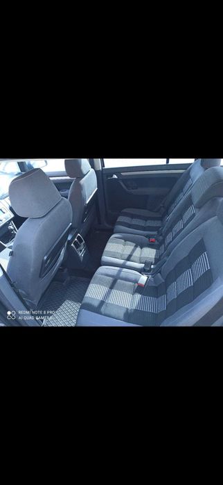 VW Touran an 2009 1.9 tdi 7 Locuri model United