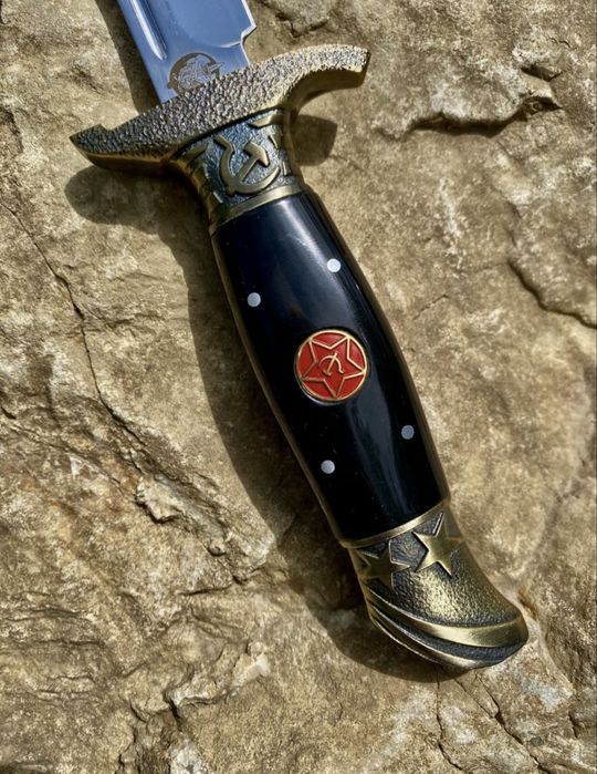 Cutit de Vanatoare Rusesc