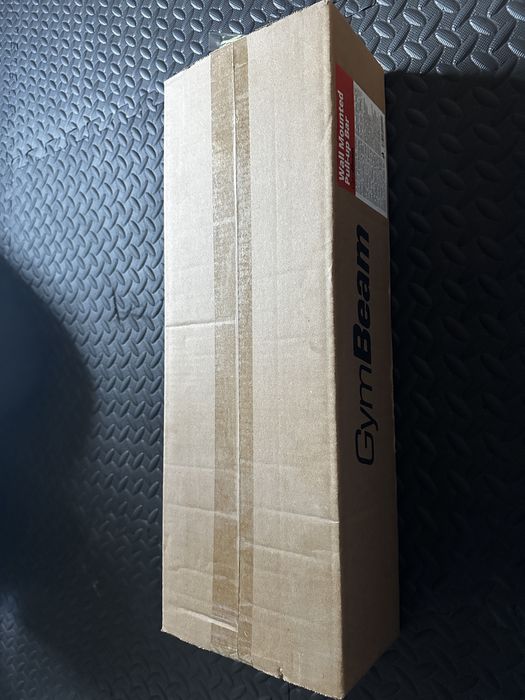 Bară pentru tracțiuni cu montare pe perete - GymBeam