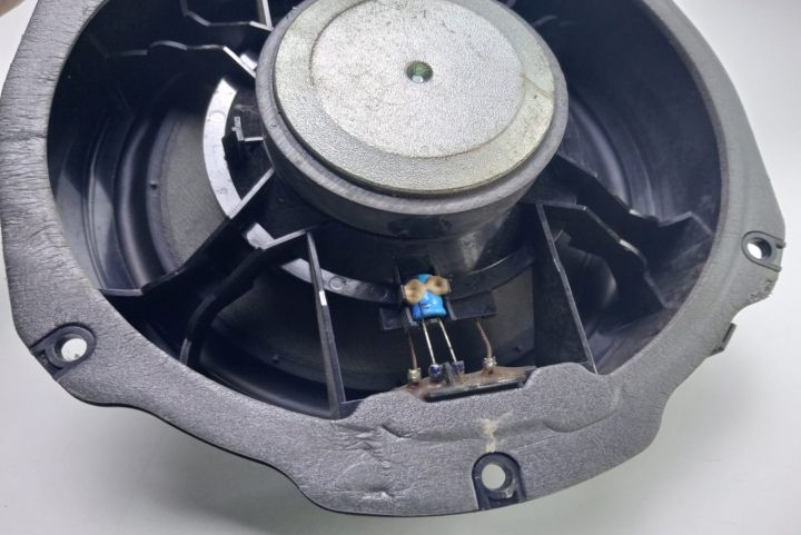 Boxa fata 3C8035454 Volkswagen VW Passat B7