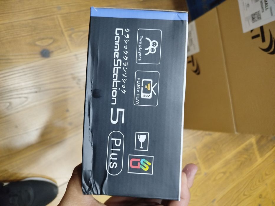 Bu min i playstation p15 plus 64 bitli, 6000 õyin bor, 3D