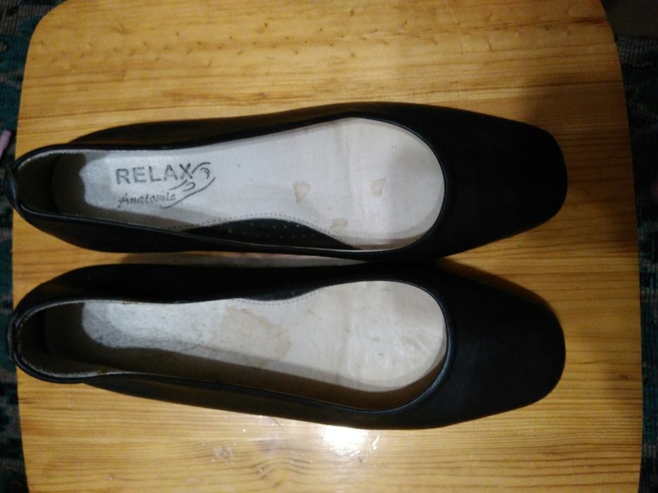 Елегантни дамски обувки - естествена кожа