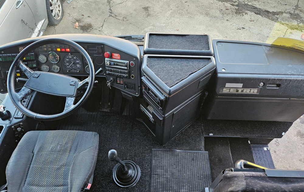 Autocar turistic SETRA S315 GT-HD (57 locuri)