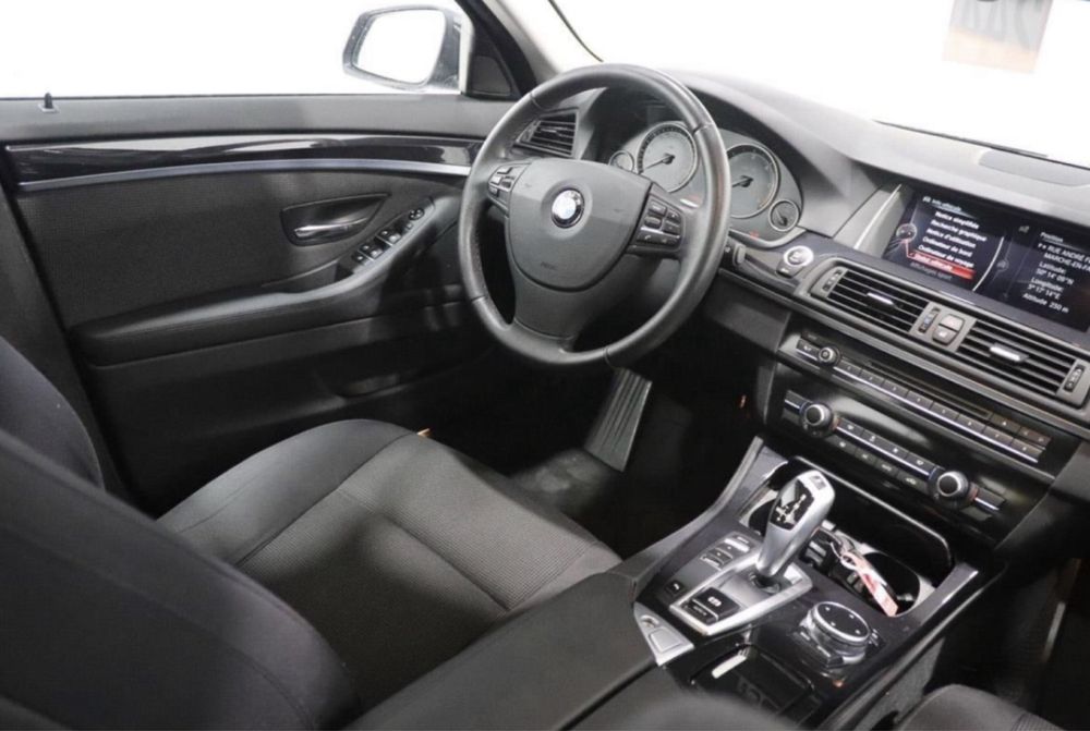 Interior textil BMW F10 Facelift (2013-2017) incalzit