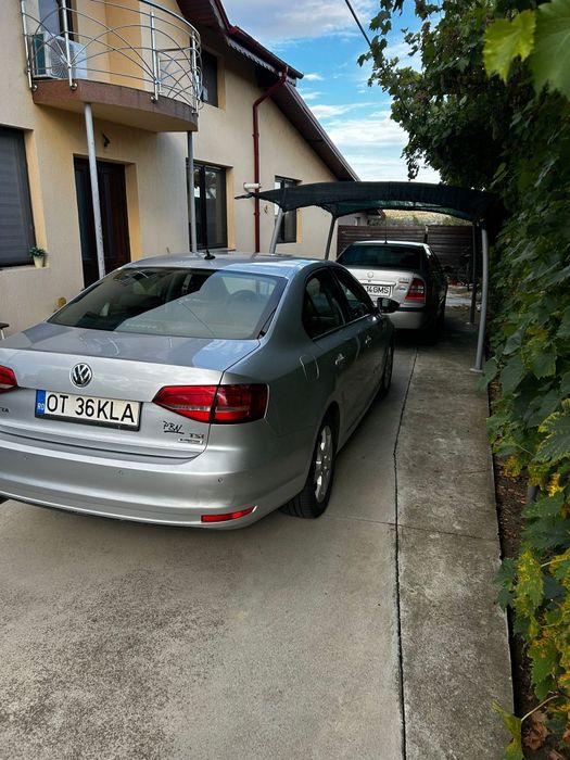 Vând vw Jetta 1,2 benzina