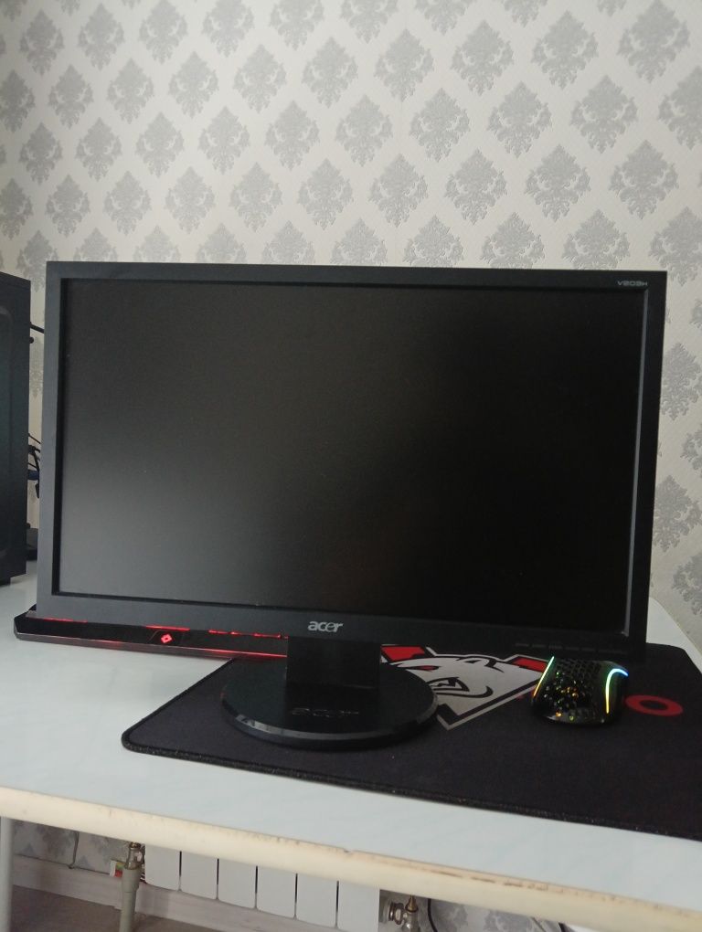 Монитор VGA 60гц