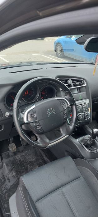 Vând citroen c4 1,6 hdi diesel exclusive