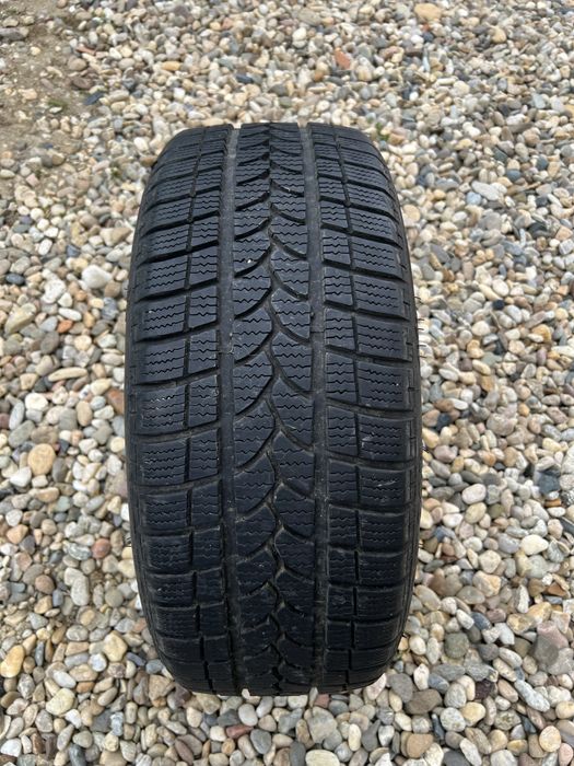 Anvelopa iarna Taurus 601 225/45 R17