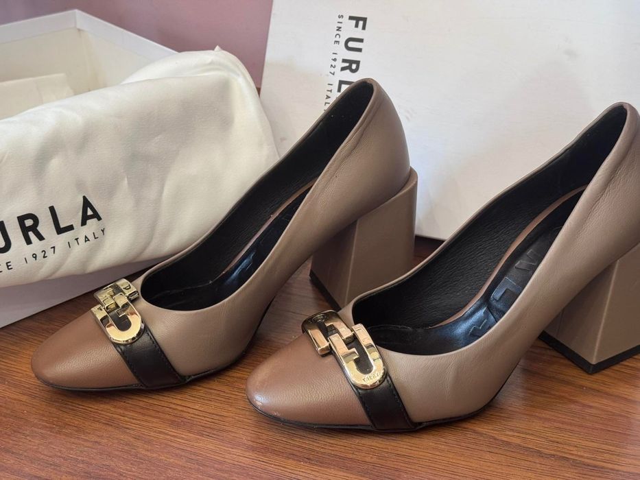 Естествена кожа обувки Furla