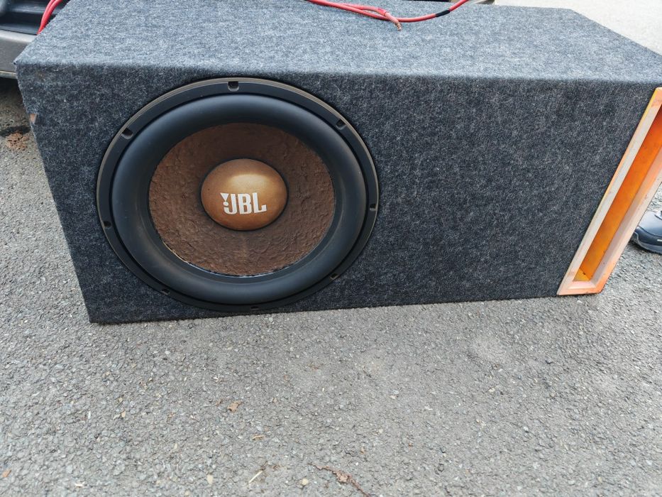 Difuzor  Bas (cutie bas) 15" Jbl  profesional 1600W ca nou