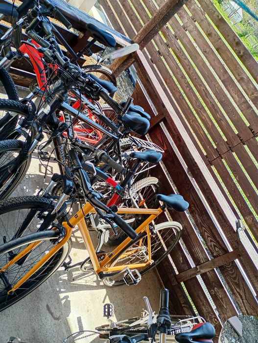 Vand 5 biciclete in stare buna