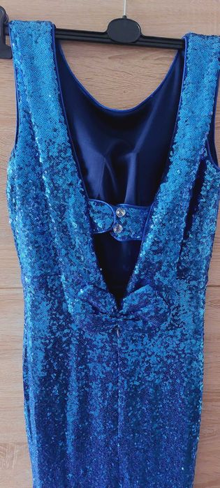 Vand rochite de ocazie fiecare 200 lei!