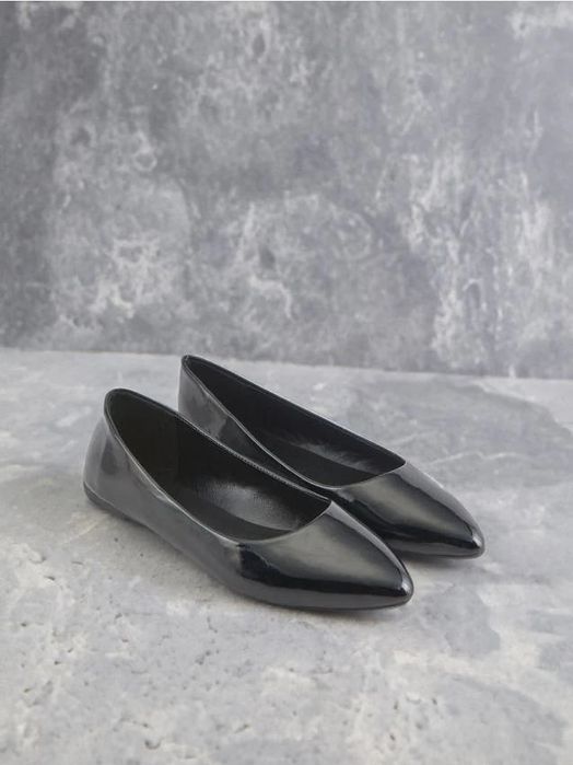 Balerini dama eleganți