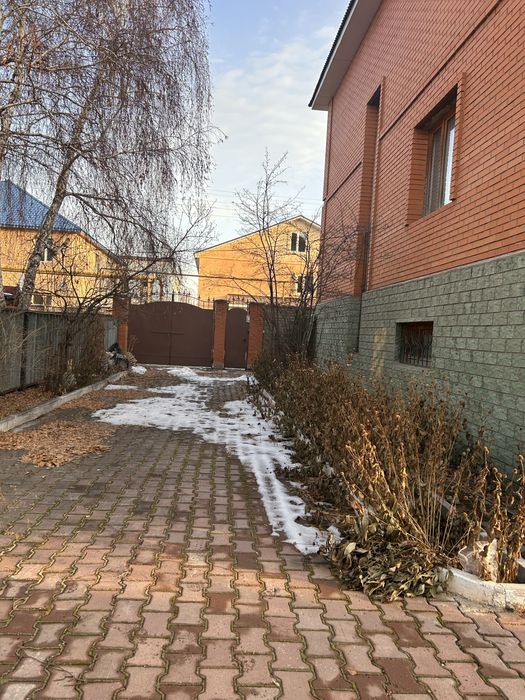 Продам коттедж в чубарах