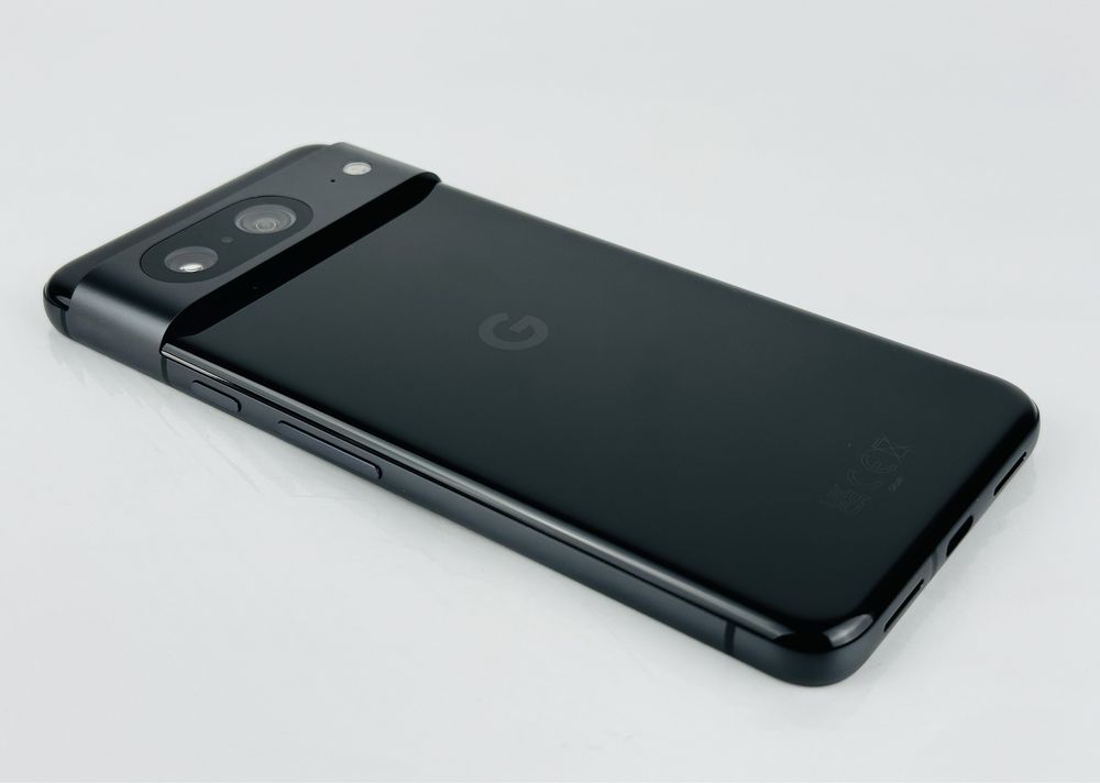 НОВ! Google Pixel 8 5G 128GB 8RAM Obsidian Black 2г. Гаранция!