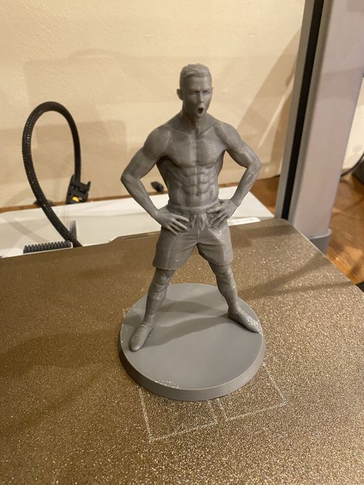 Printare 3D la comandă – suporturi, litere, obiecte personalizate etc