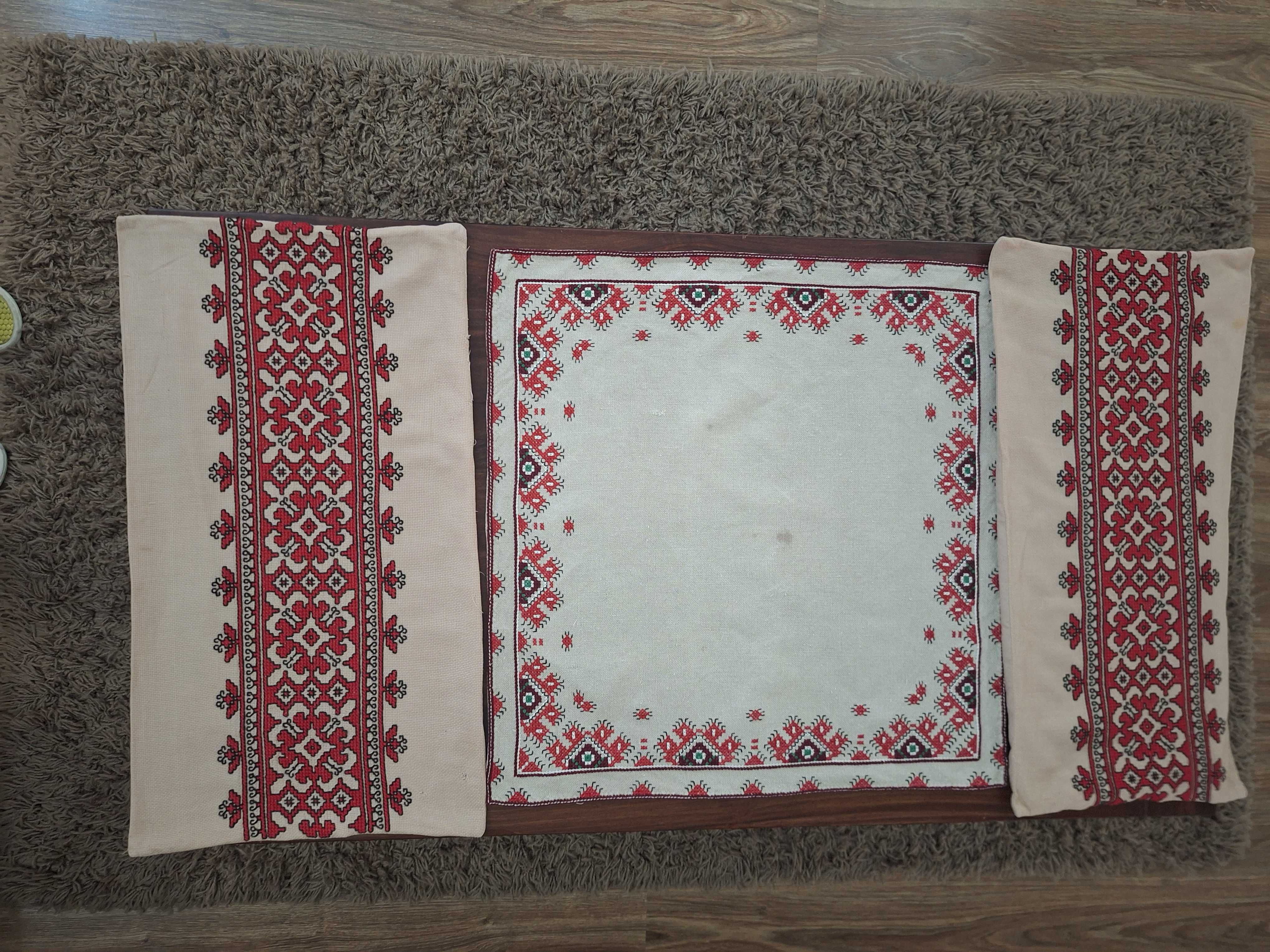 Покривки(каре) за  маса български шевици
