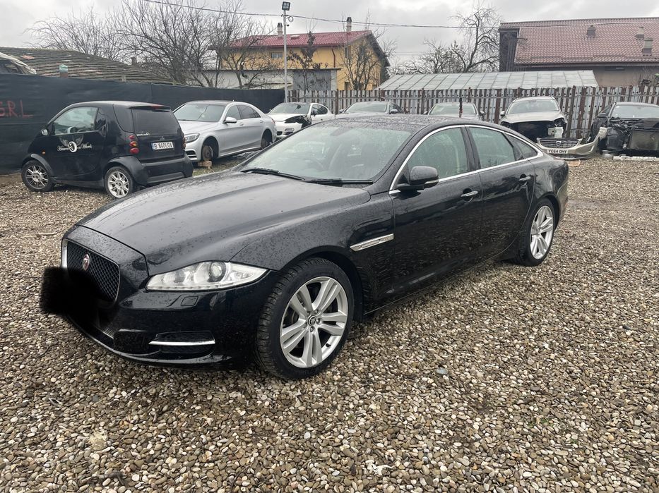 Dezmembrez jaguar xj 306DT 3.0d biturbo