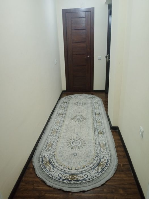 Ijaraga 1 xonalik kvartira shahar hokimiyati orqasida