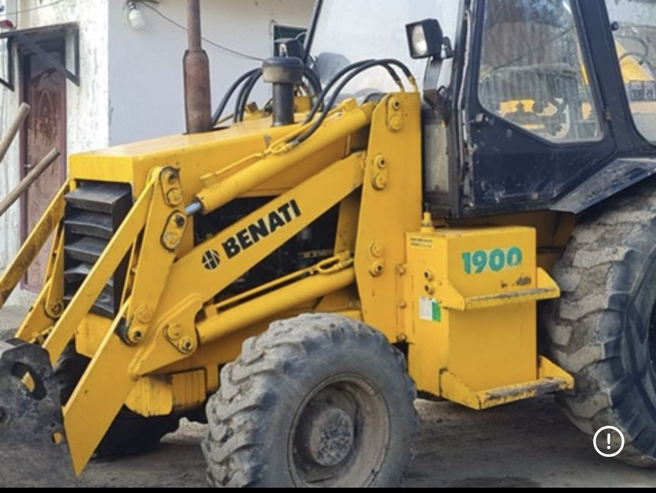 Buldoexcavator Benati Cupa fata multifunctionala
