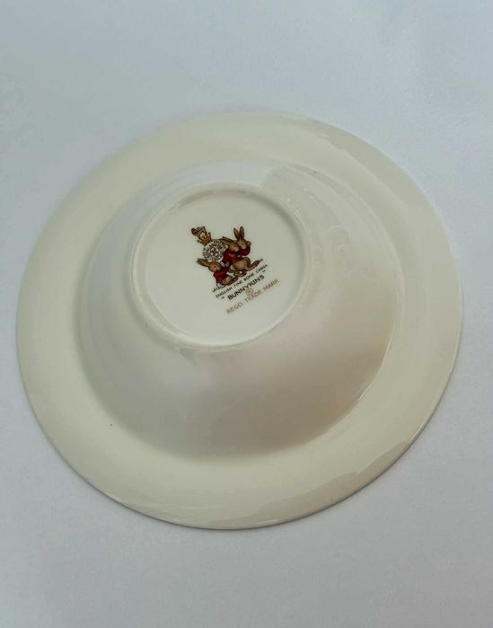 Детска чиния Royal Doulton Bunnykins