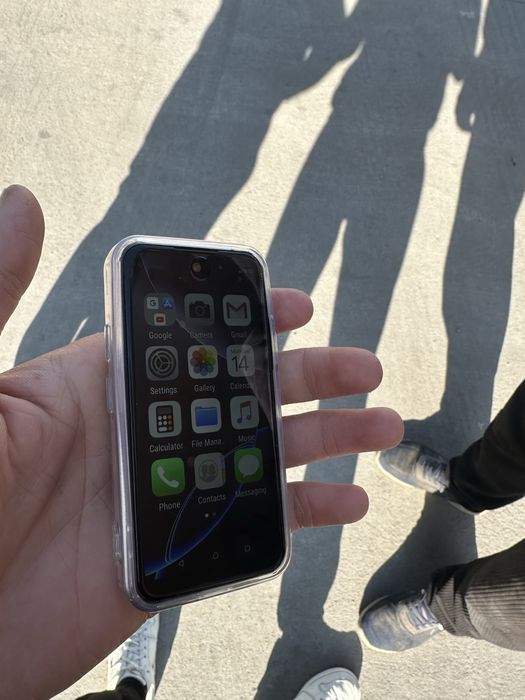 Iphone mini 17 idyal karopka dakument bor yengi