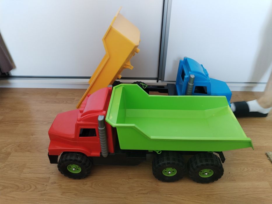 Basculante robuste de joaca pentru copii