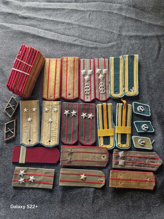 Лот Военни Пагони от Соца