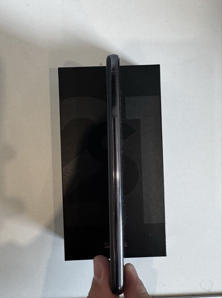Телефон Samsung S21 5G 128GB