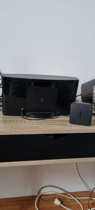 Boxa Bose Soundlink Air si Sonos Play 3