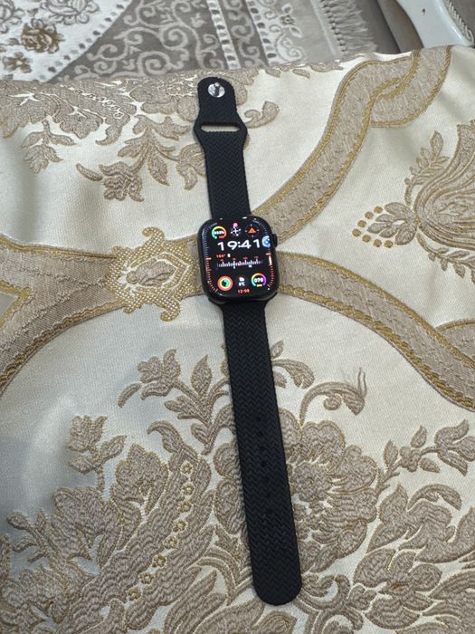 Продам смарт часы HK 10 Pro