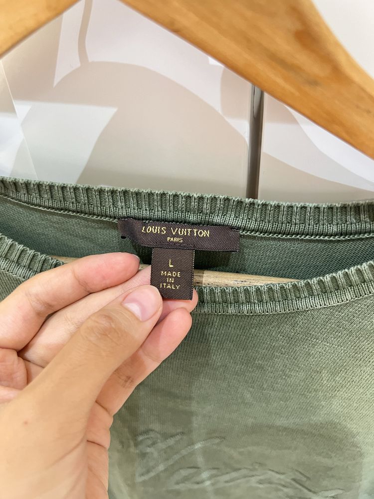 Massimo dutti, Boss, Louis Vuitton, Emporio Armani