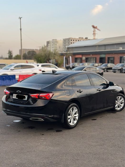 Malibu XL 2023 Qora
