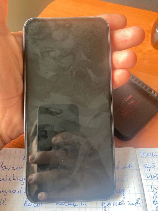 Samsung a55 obmen qilinadi iphone 11 dan tepasiga +-keliwiladi