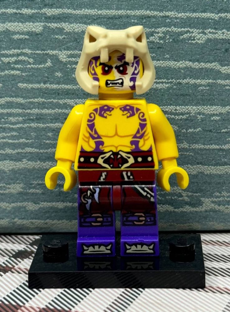 Lego Ninjago Minifigure