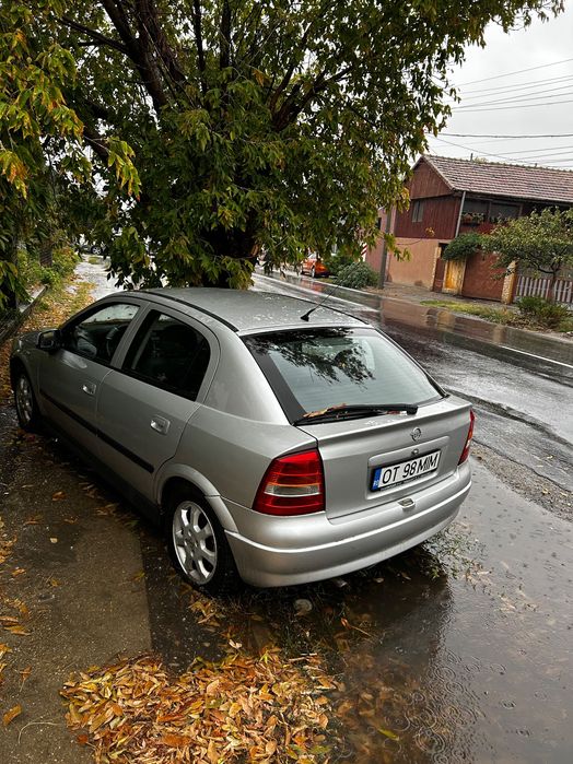 Vând Opel Astra G
