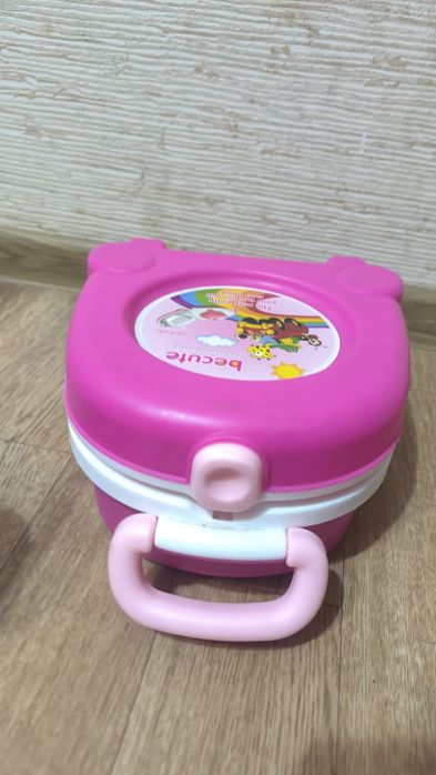 Дорожный горшок детский