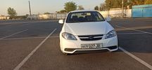 Lacetti Jentra sotiladi