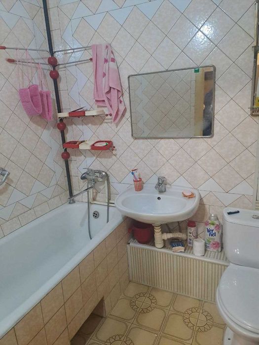 Продаётся 3ком. квартира на Чиланзаре